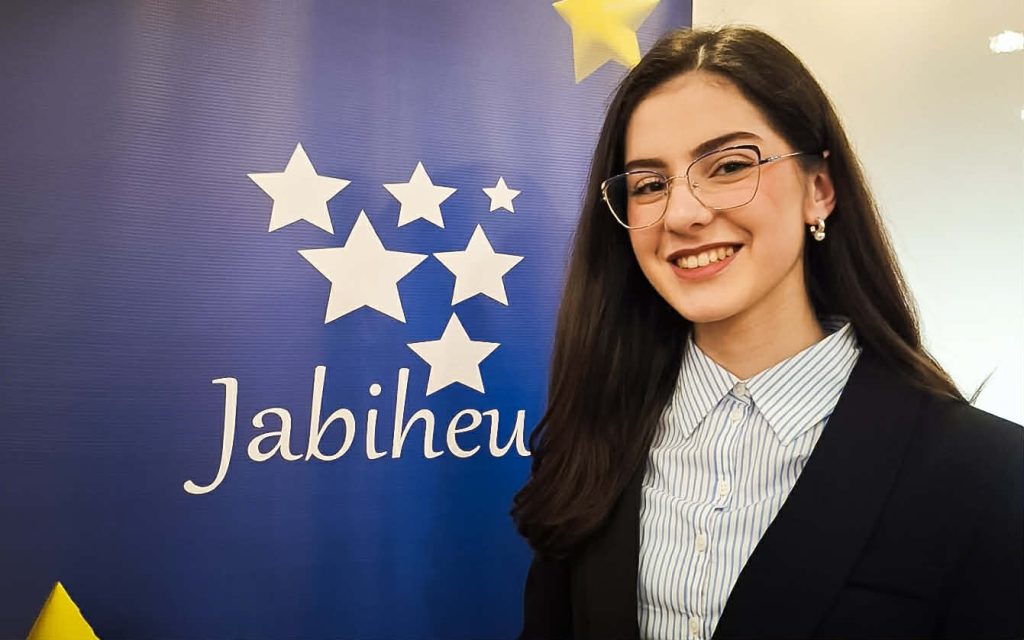 AKTIVISTIČKI PUT LEJLE FIŠEK